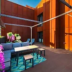 Apartment With Private Terrace By Nearto Pl
